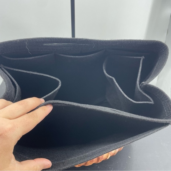 Kate Spade Washington Square Mega Sam Tote beige tan black wool - Picture 16 of 16